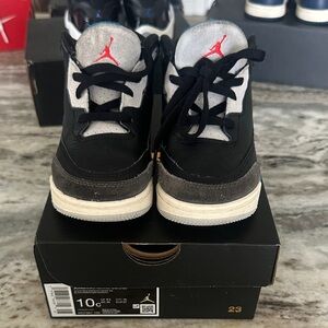 Jordan Kids Black, Grey and Red Retro Sneaker